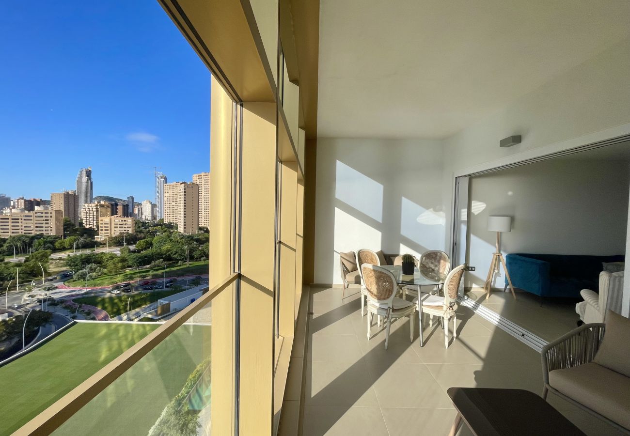Apartment in Benidorm - INTEMPO BLUELINE R137