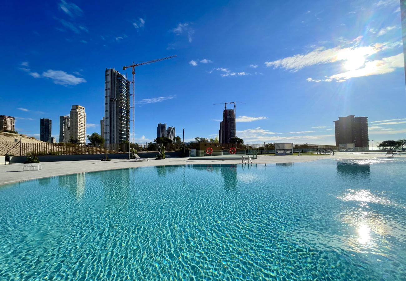 Apartment in Benidorm - INTEMPO BLUELINE R137