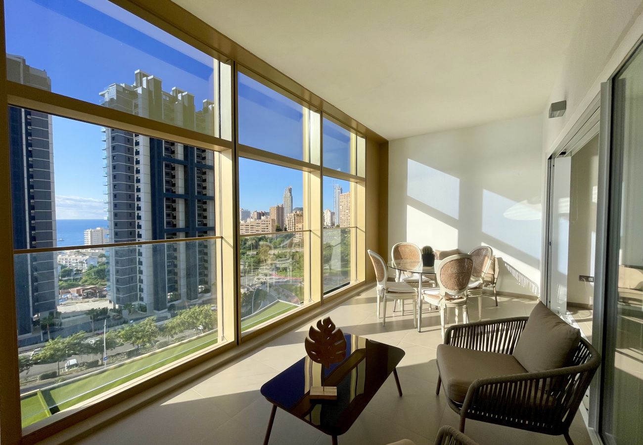 Apartment in Benidorm - INTEMPO BLUELINE R137