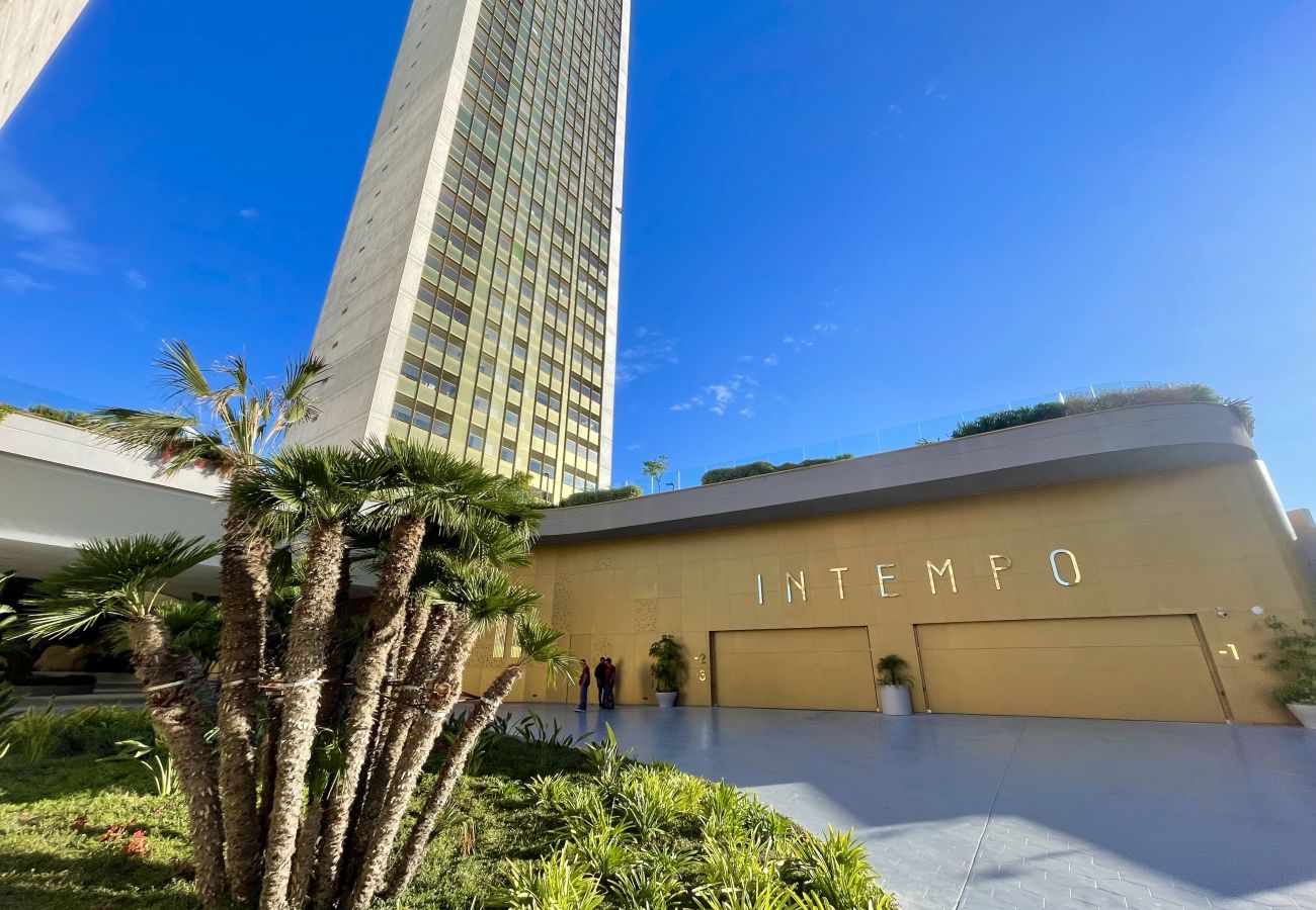 Apartment in Benidorm - INTEMPO BLUELINE R137