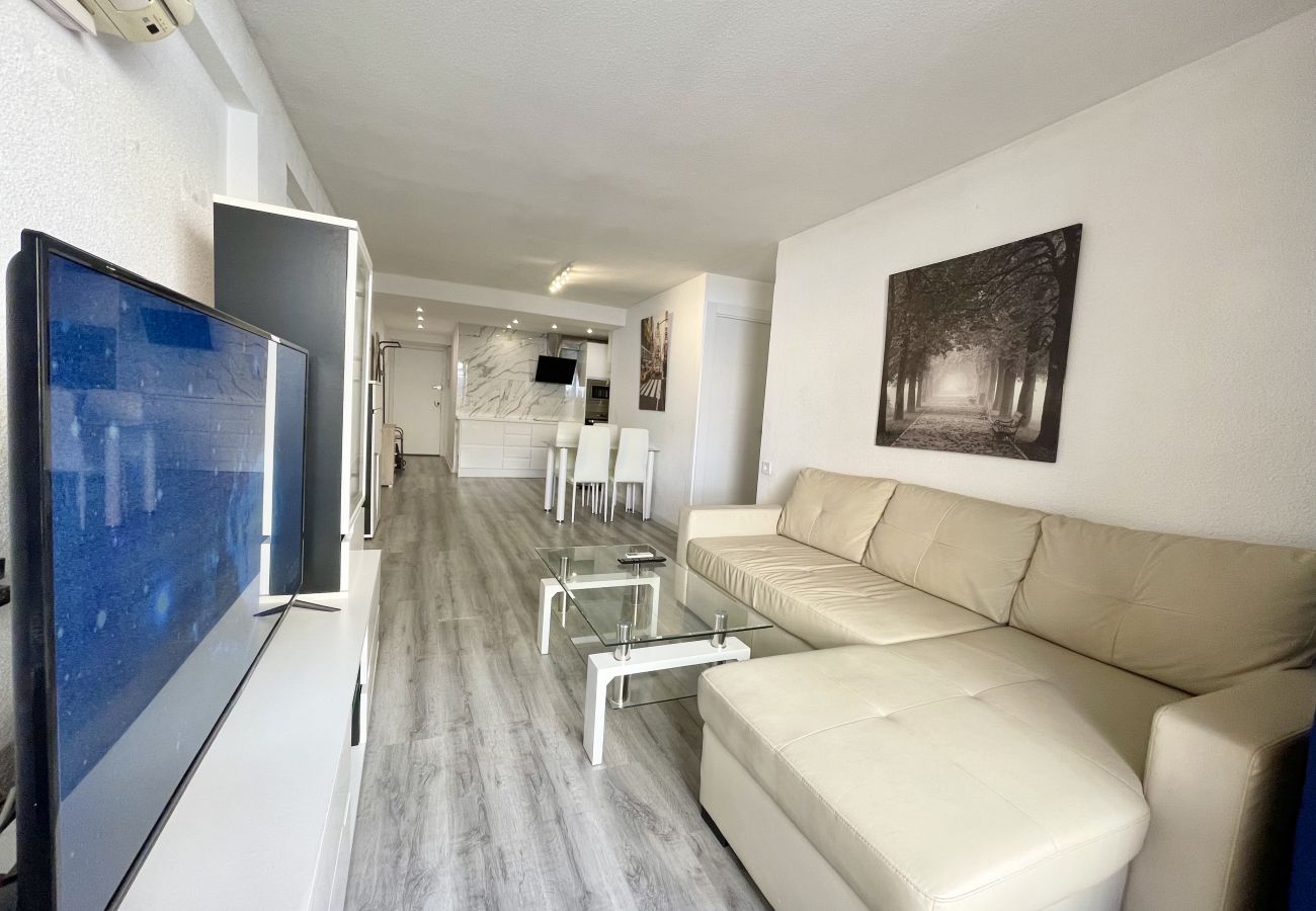 Apartment in Benidorm - NAVASA MODERN PONIENTE BEACH R153