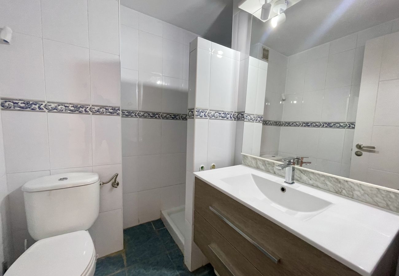 Apartment in Benidorm - NAVASA MODERN PONIENTE BEACH R153