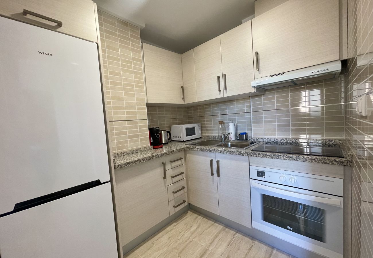 Apartment in Benidorm - Poniente Vía Parque Apartment R156