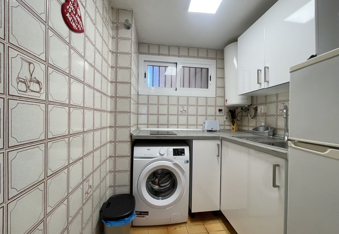 Apartment in Benidorm - OCEANS 3 NEW TOWN R159
