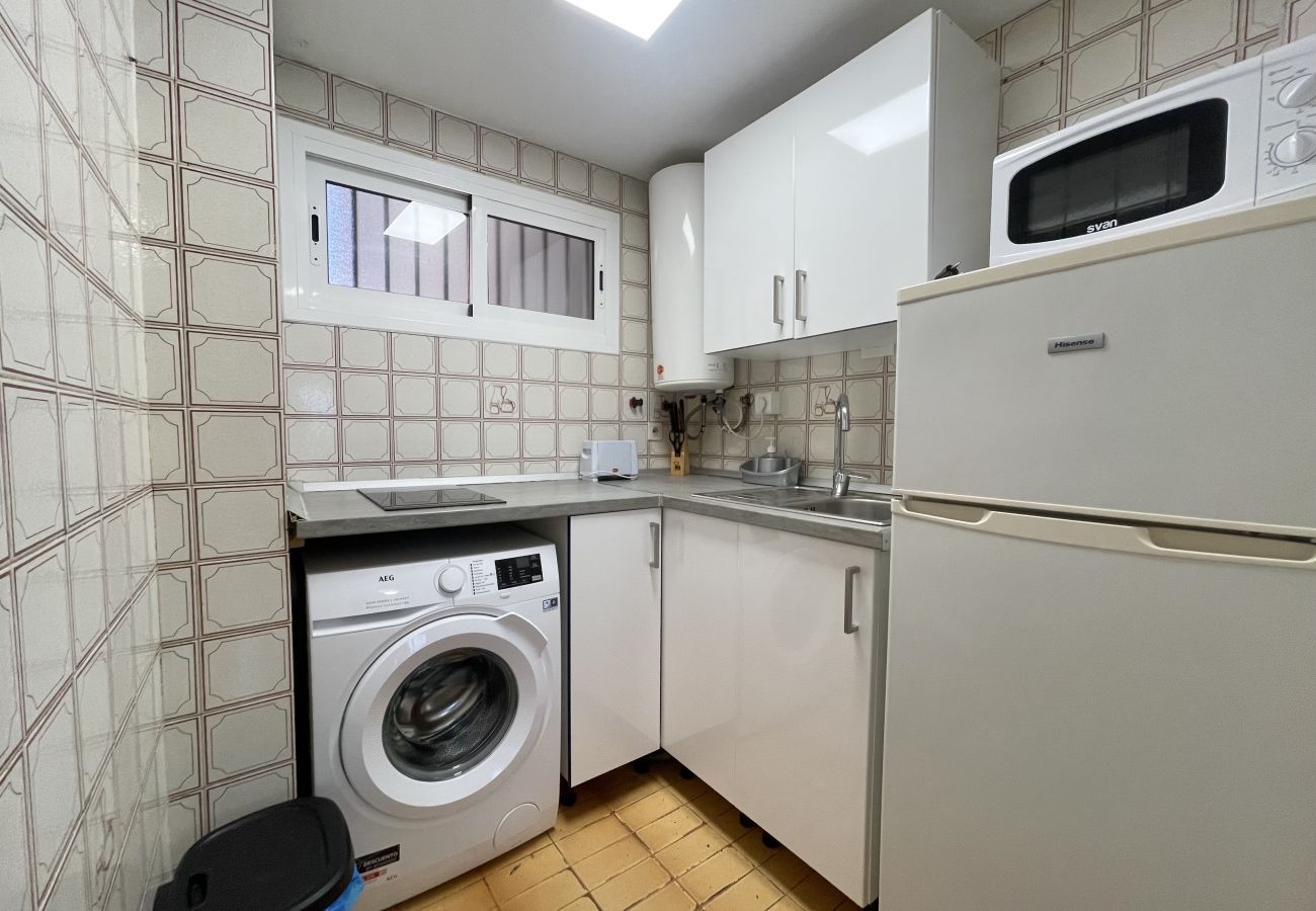 Apartment in Benidorm - OCEANS 3 NEW TOWN R159
