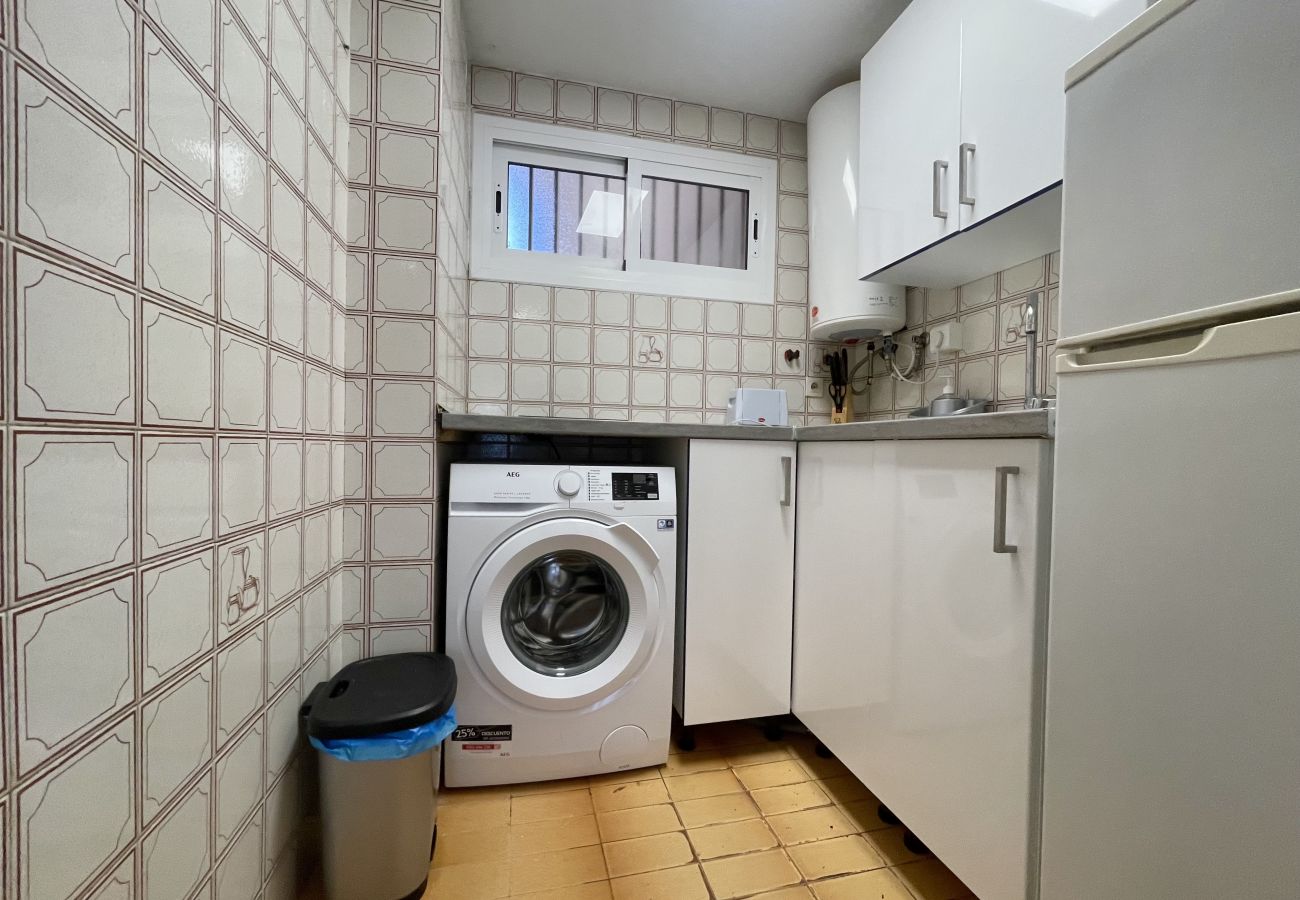 Apartment in Benidorm - OCEANS 3 NEW TOWN R159