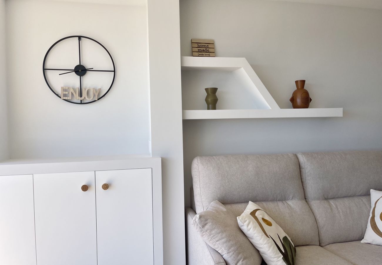 Apartment in Benidorm - Poniente Beach Modern Apartment (R164)