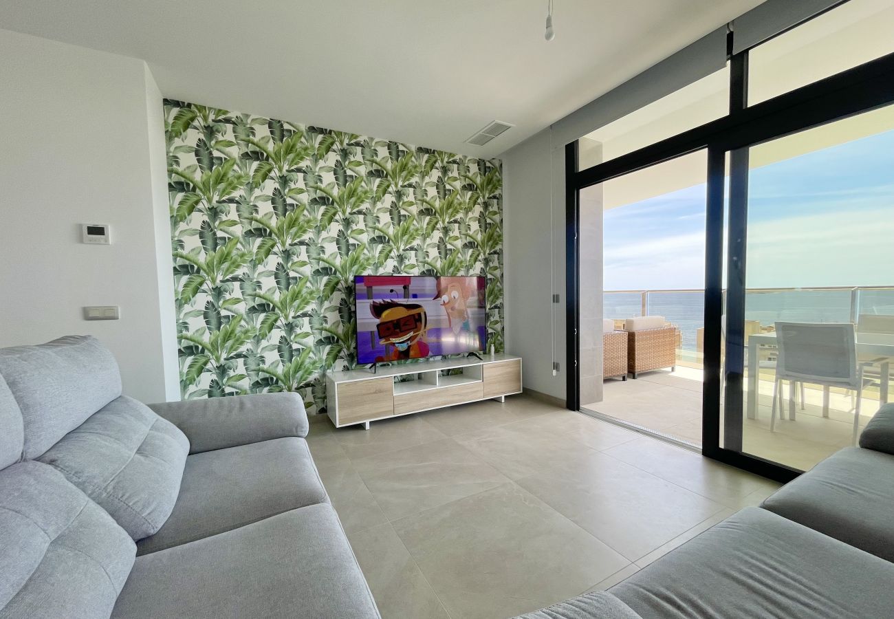 Apartment in Benidorm - STUNNING APARTMENT SUNSET CLIFFS (R168)