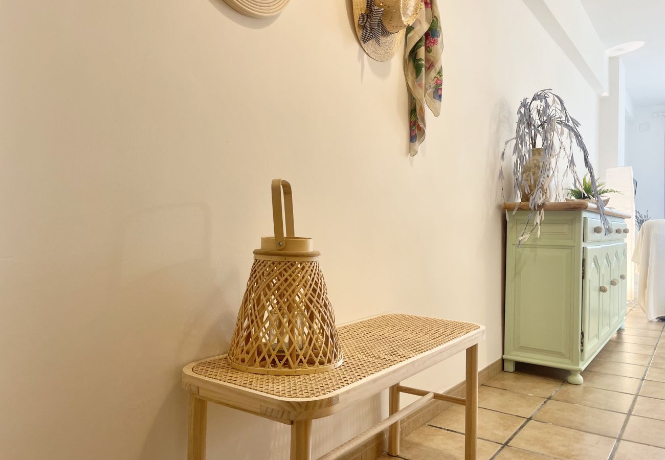 Apartment in Benidorm - El Pato Benidorm (R166)