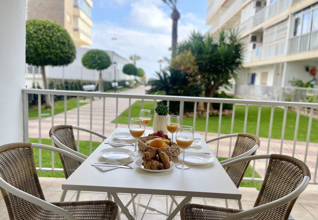 Apartment in Benidorm - El Pato Benidorm (R166)