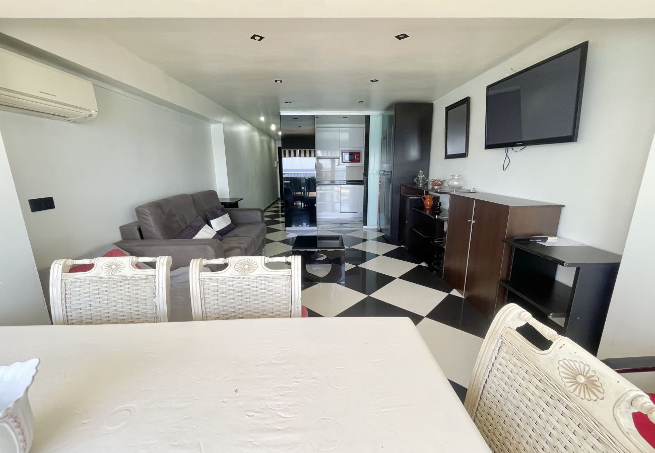 Apartment in Benidorm - TOR MARAYA SEAFRONT LEVANTE BEACH N017