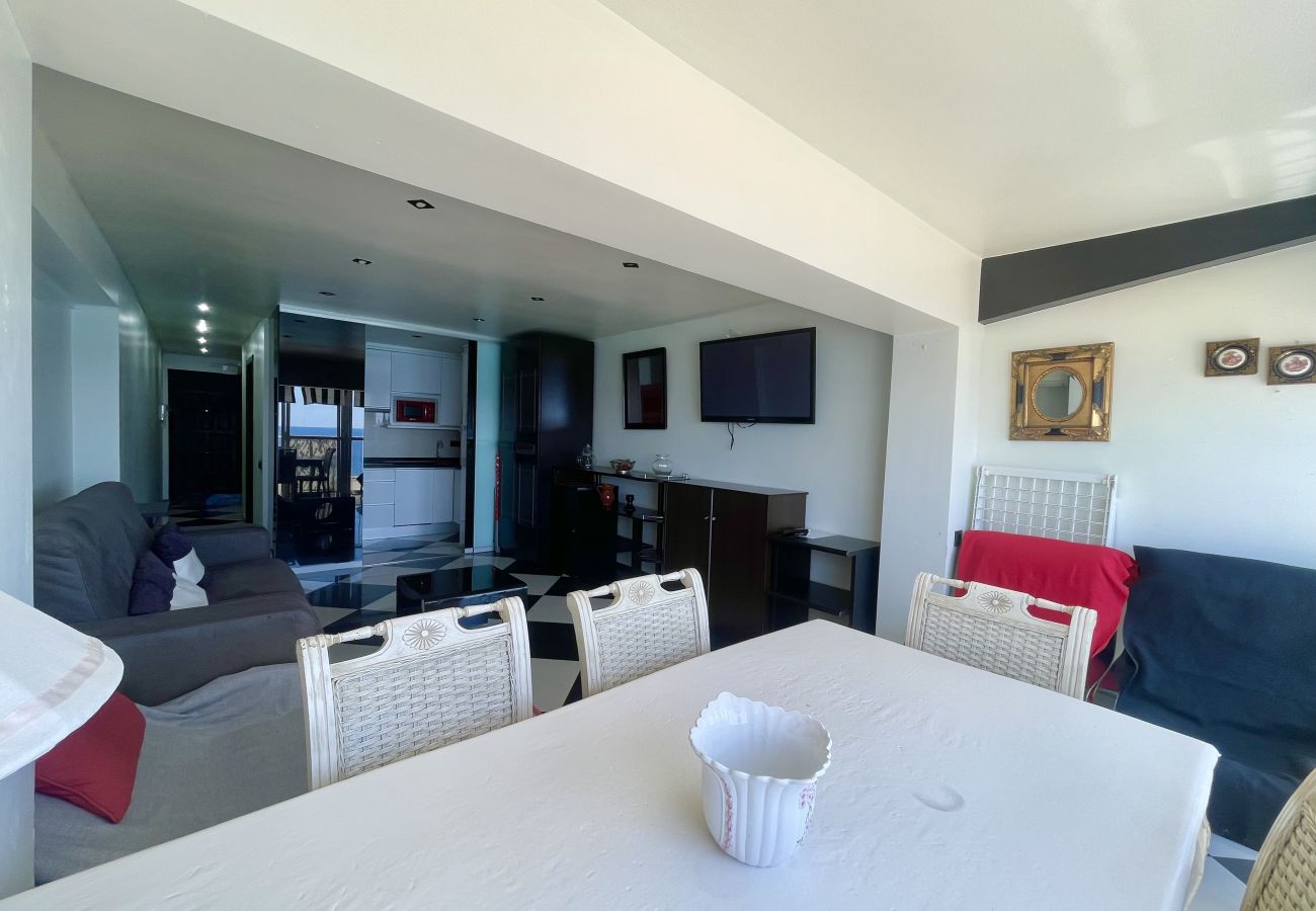 Apartment in Benidorm - TOR MARAYA SEAFRONT LEVANTE BEACH N017