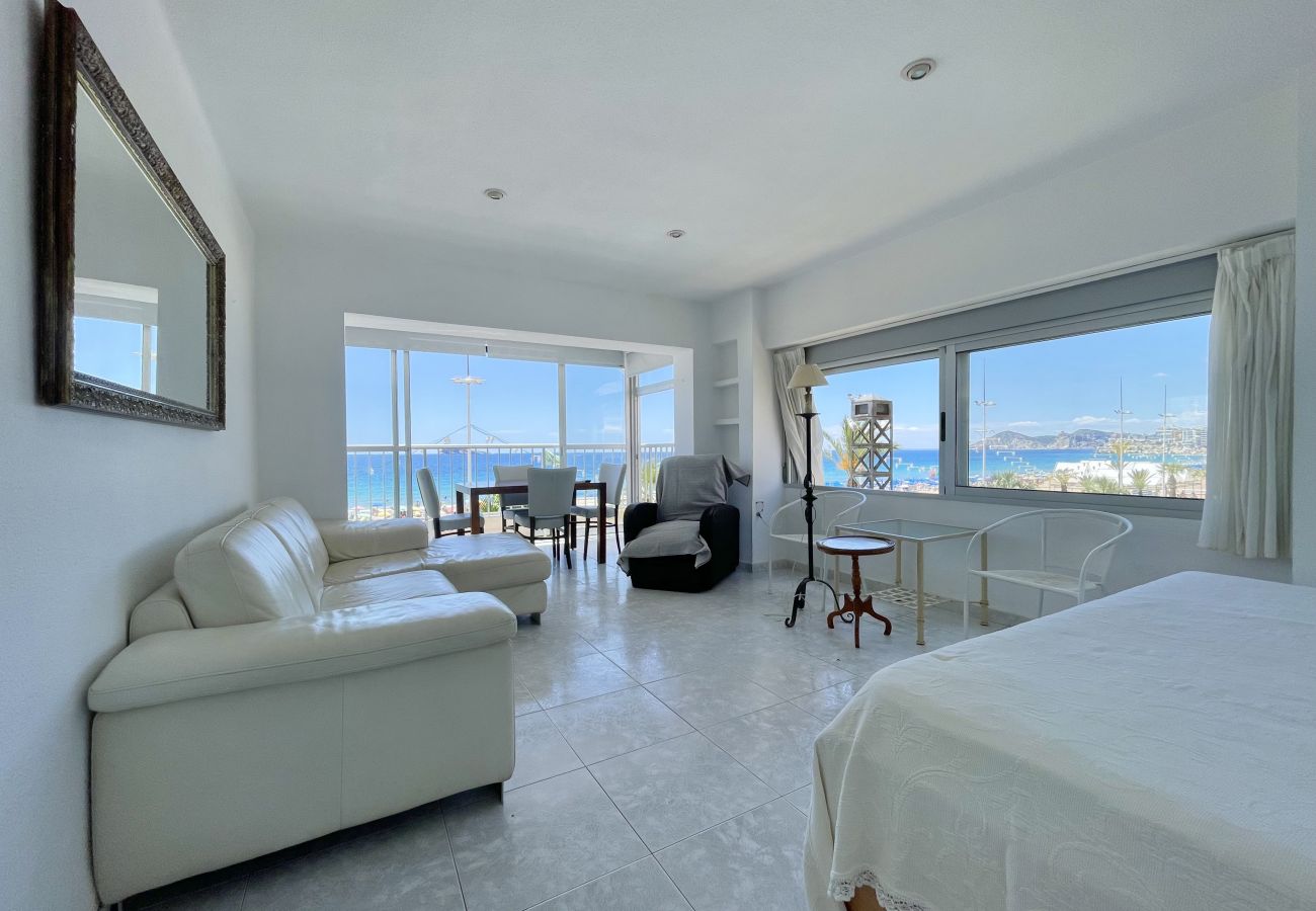 Apartment in Benidorm - TOR MARAYA SEAFRONT LEVANTE VIEWS N018
