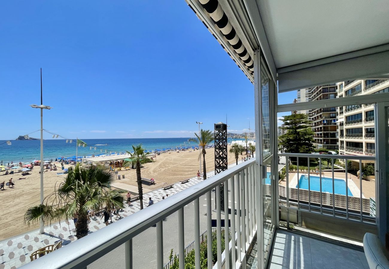 Apartment in Benidorm - TOR MARAYA SEAFRONT LEVANTE VIEWS N018
