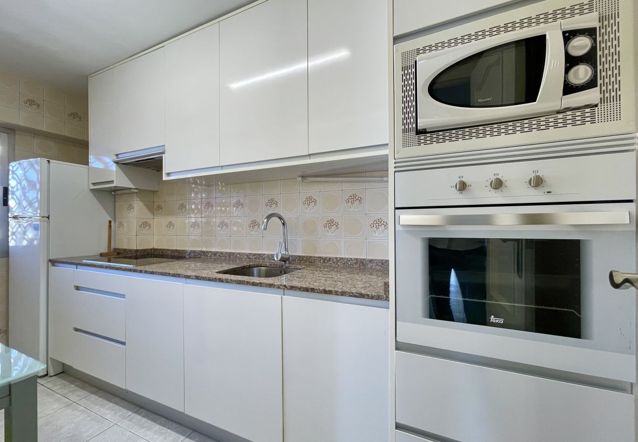 Apartment in Benidorm - TOR MARAYA SEAFRONT LEVANTE VIEWS N018