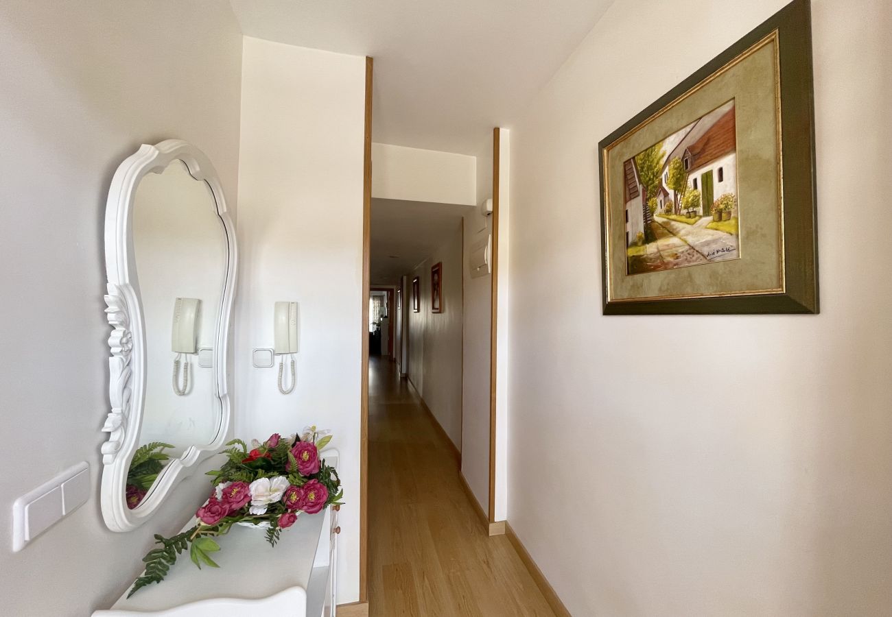 Apartment in Benidorm - COZY CENTER APARTMENT N008