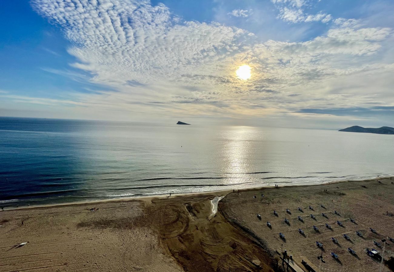 Apartment in Benidorm - TORRE YAGO SEAFRONT LEVANTE N028