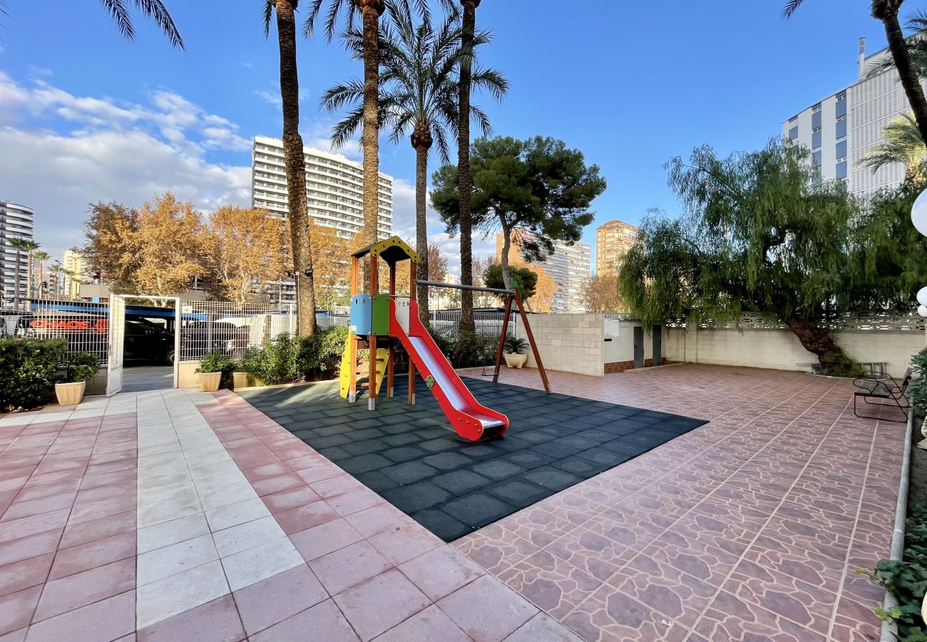 Apartment in Benidorm - TORRE YAGO SEAFRONT LEVANTE N028