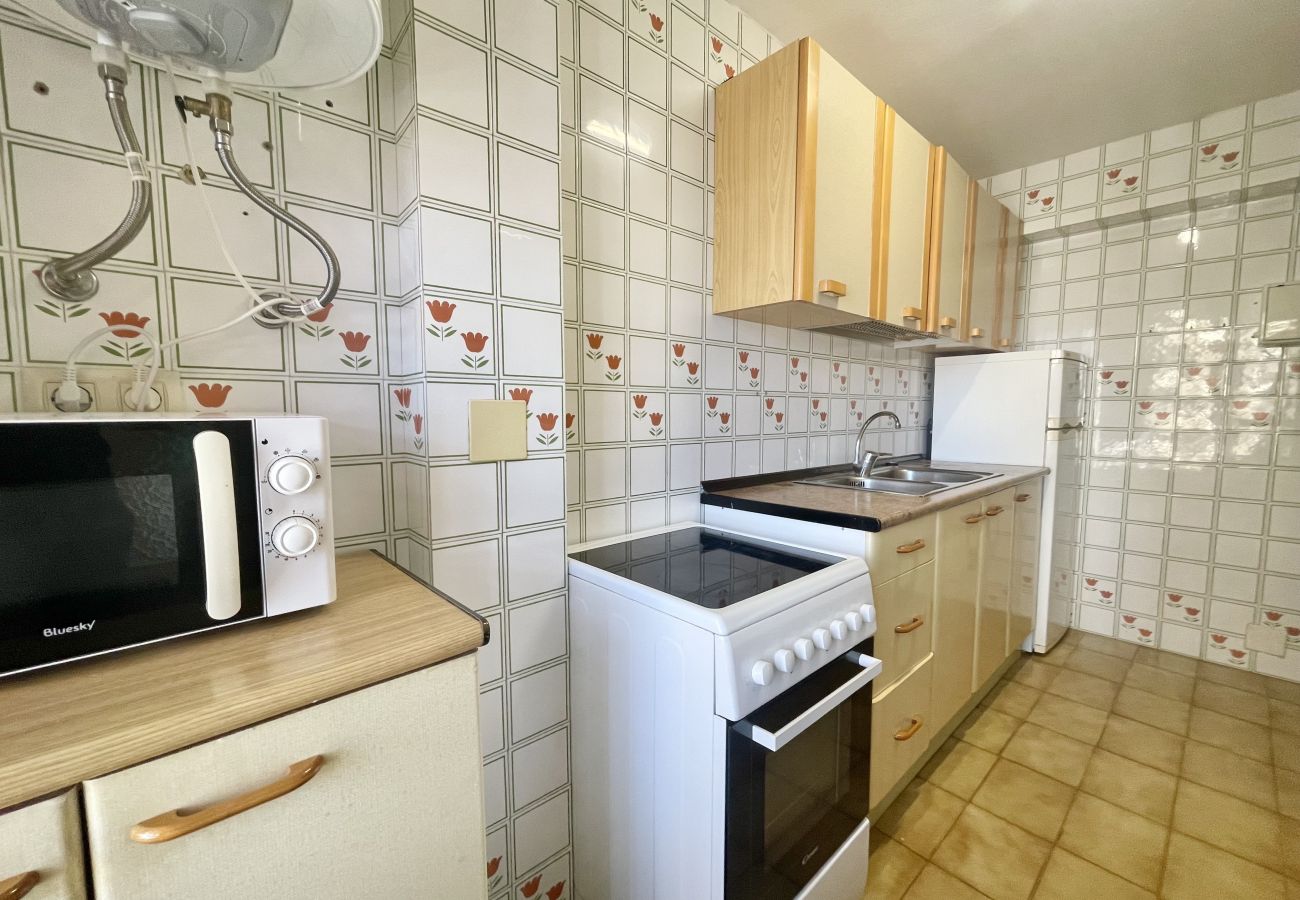 Apartment in Benidorm - TOR MARAYA SEAFRONT LEVANTE  N052