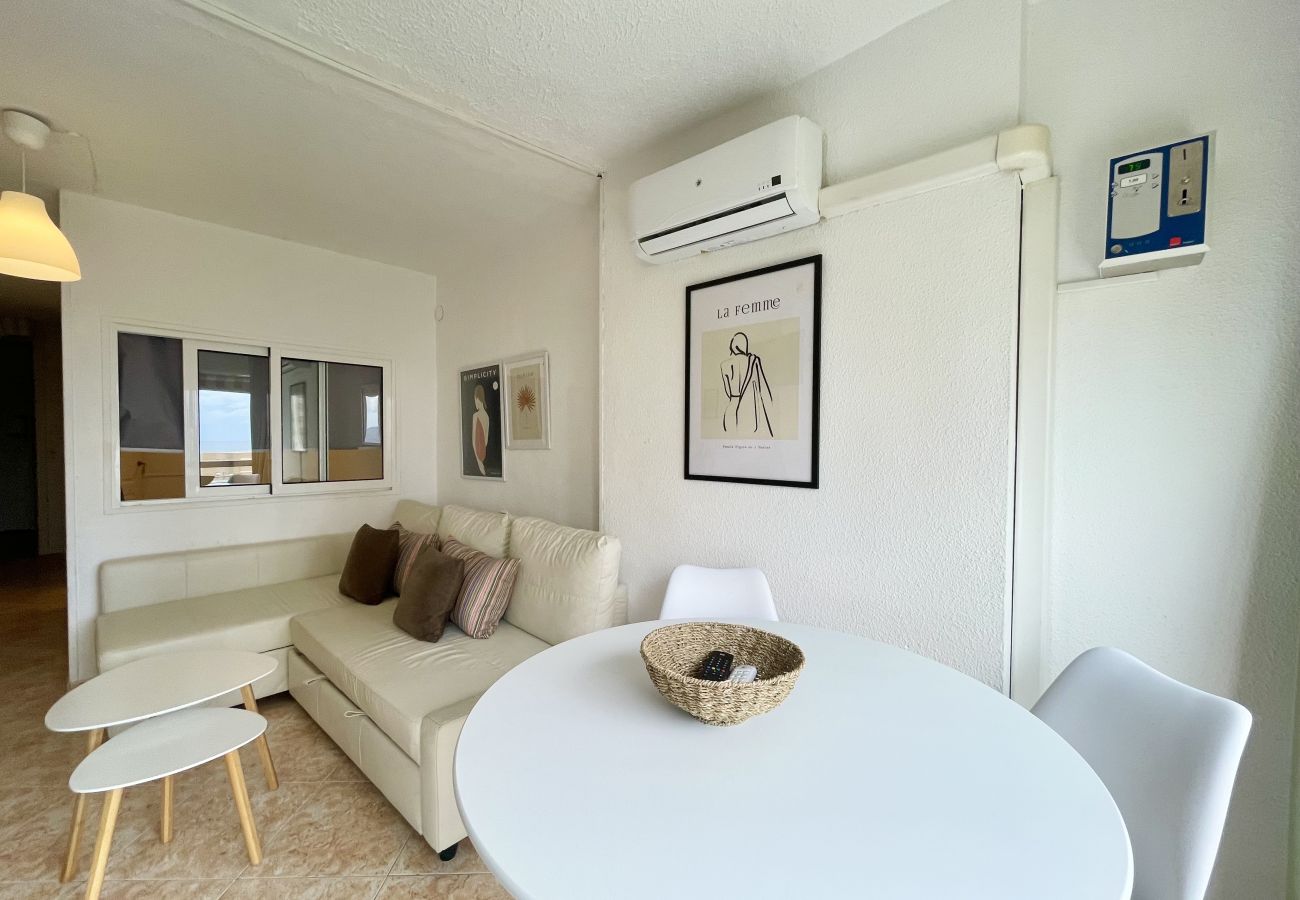 Apartment in Benidorm - LOS CABALLOS LEVANTE BEACH (N062)