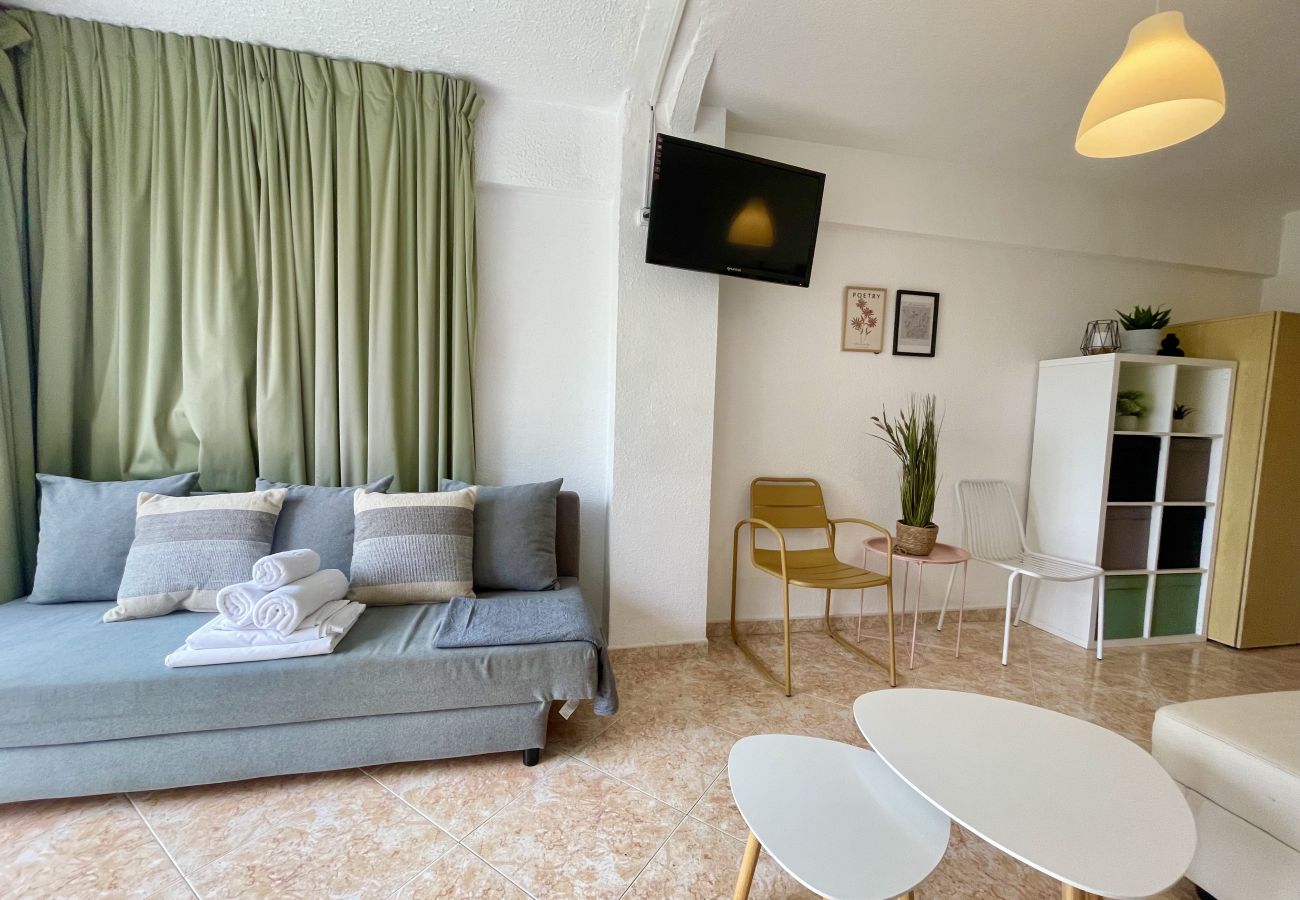 Apartment in Benidorm - LOS CABALLOS LEVANTE BEACH (N062)
