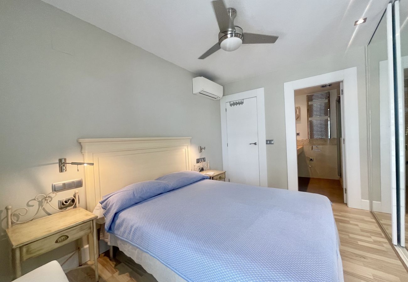 Apartment in Benidorm - LEVANTE SEAVIEWS LA GAVINA N080 