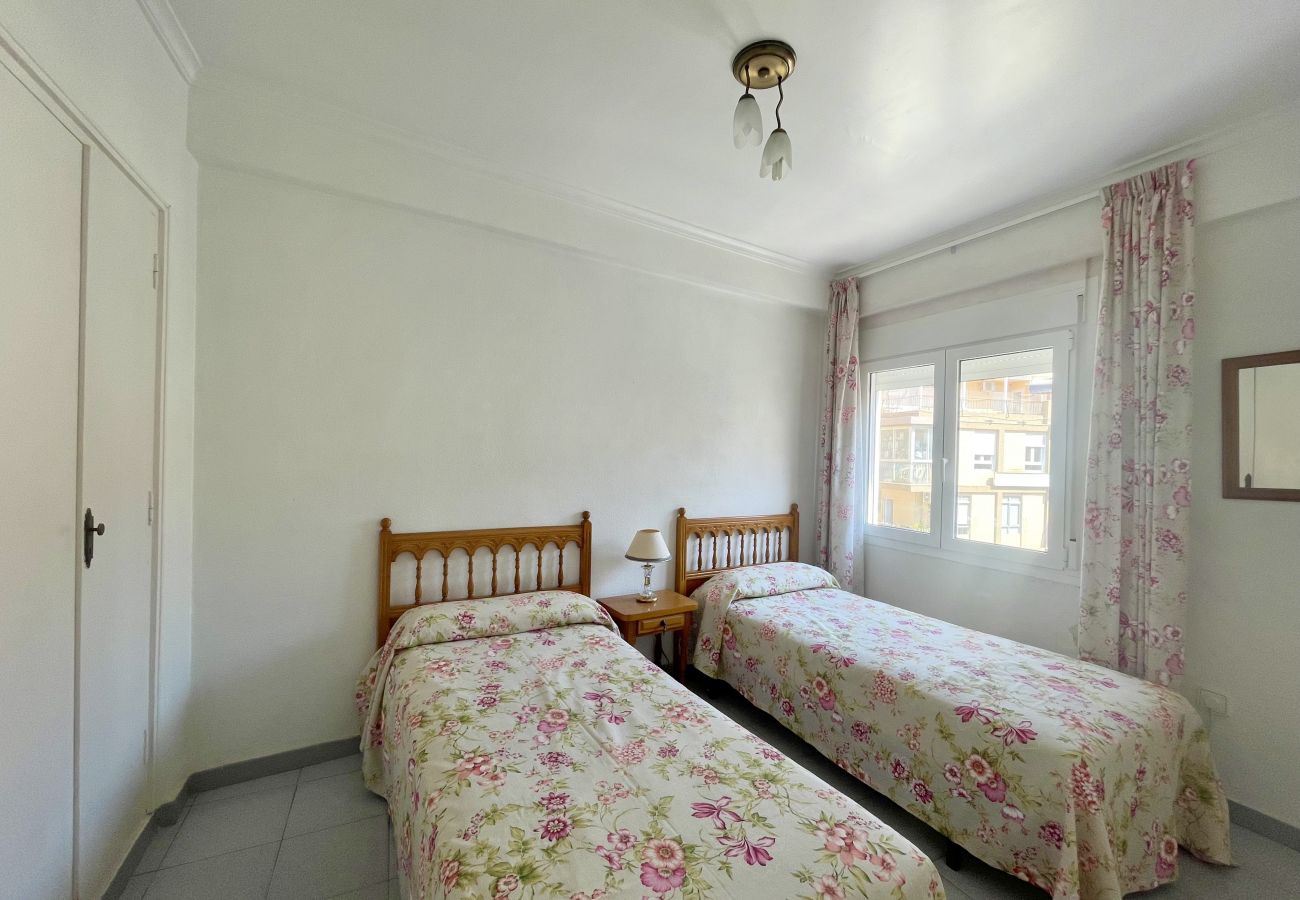 Apartment in Benidorm - RONDA LEVANTE BEACH VIEWS N094