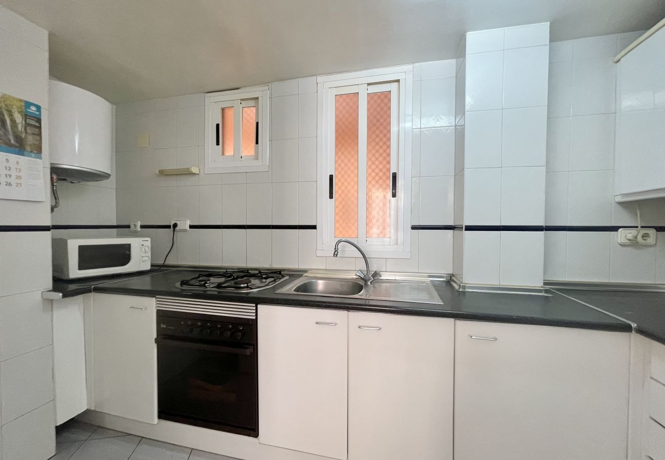 Apartment in Benidorm - RONDA LEVANTE BEACH VIEWS N094