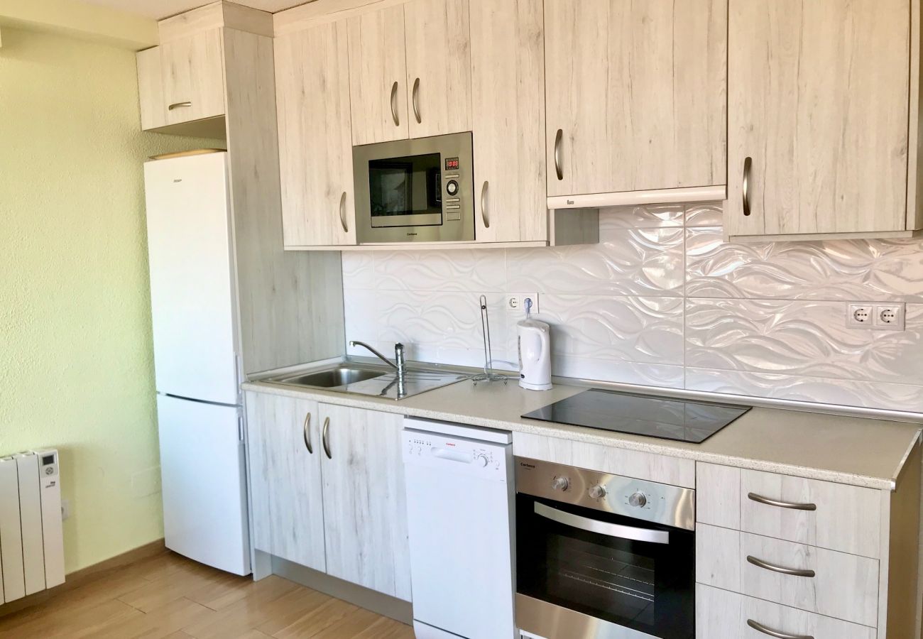 Apartment in Benidorm - ACACIAS CORNER VIEWS N111