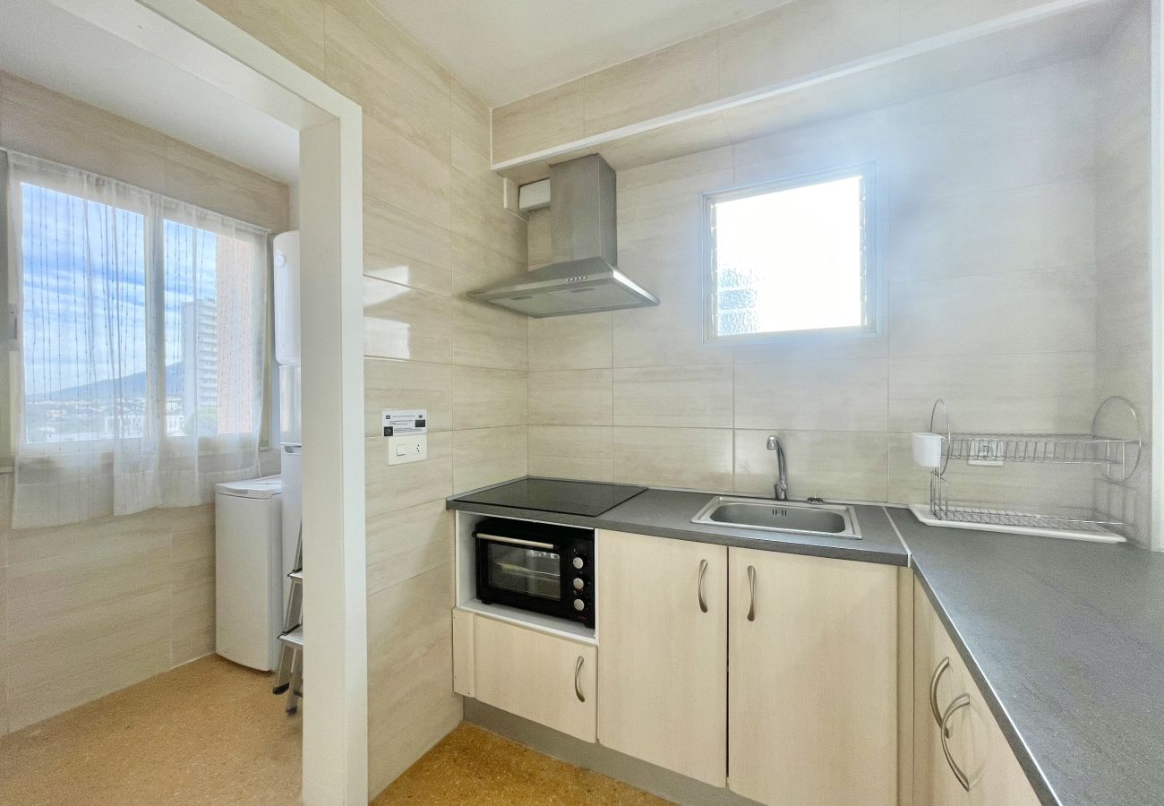 Apartment in Benidorm - NEW TOWN LEVANTE BEACH (N121)