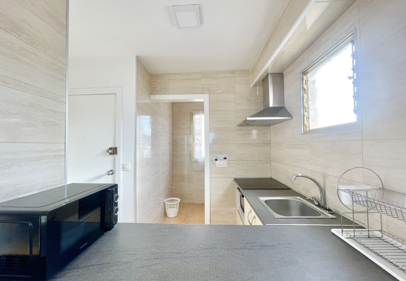 Apartment in Benidorm - NEW TOWN LEVANTE BEACH (N121)