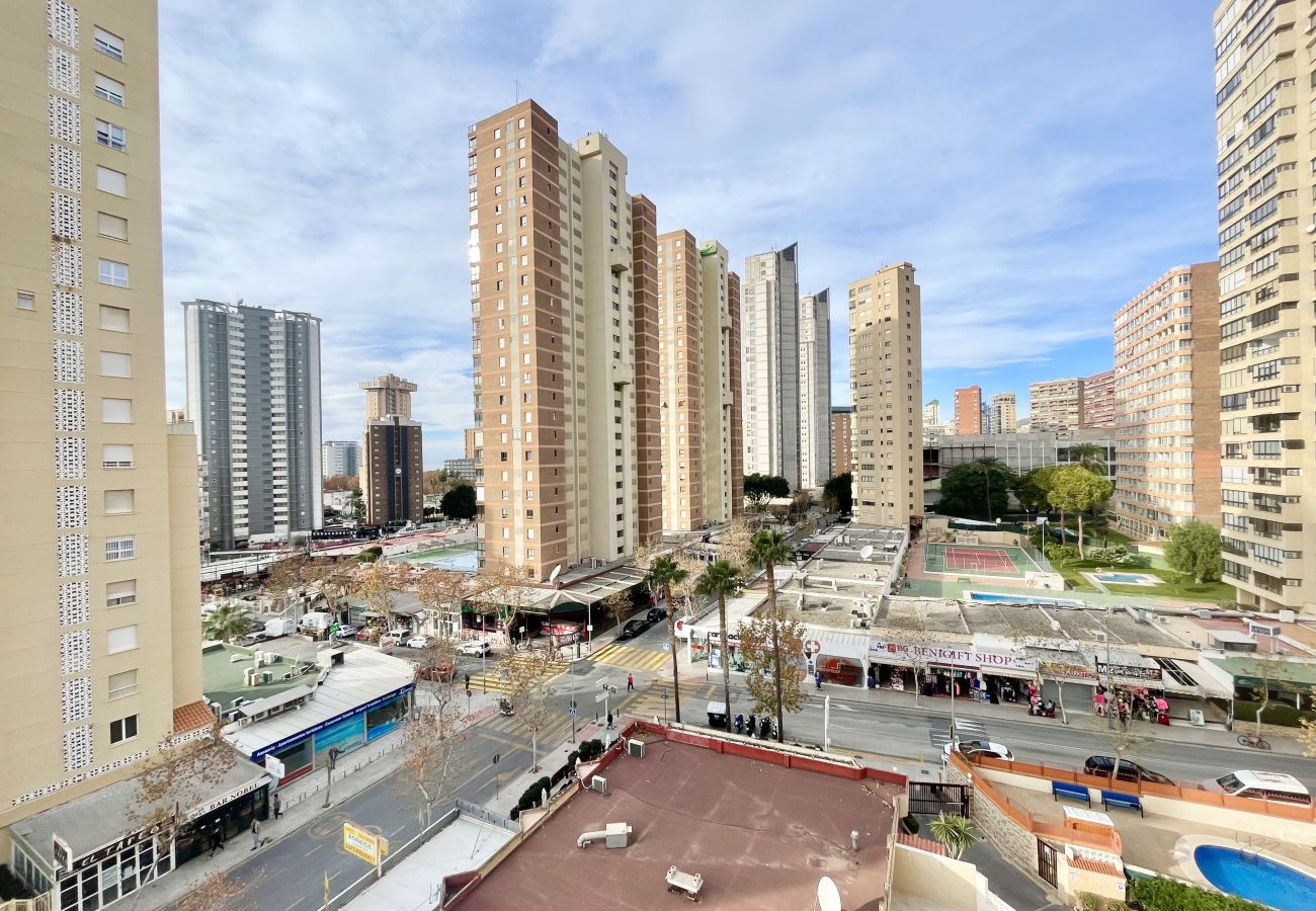 Apartment in Benidorm - NEW TOWN LEVANTE BEACH (N121)