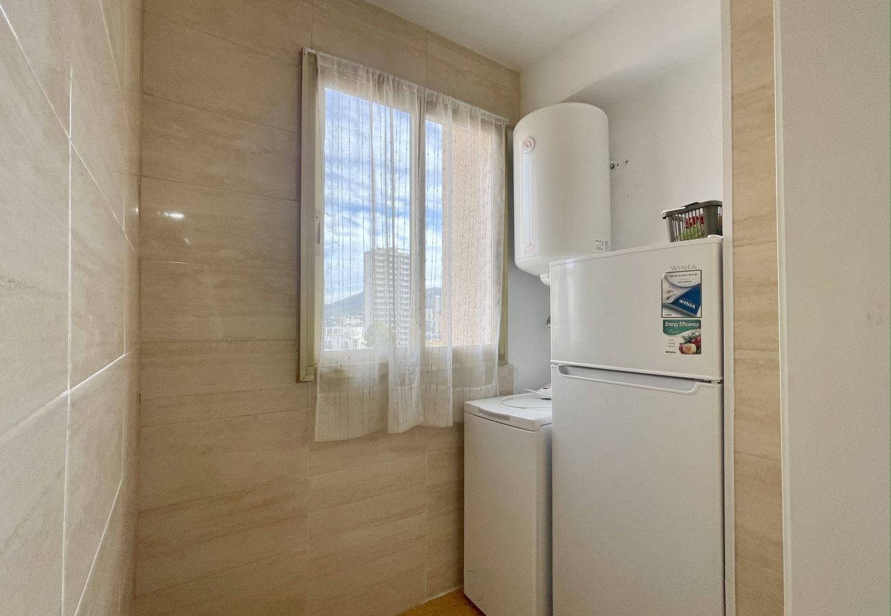 Apartment in Benidorm - NEW TOWN LEVANTE BEACH (N121)