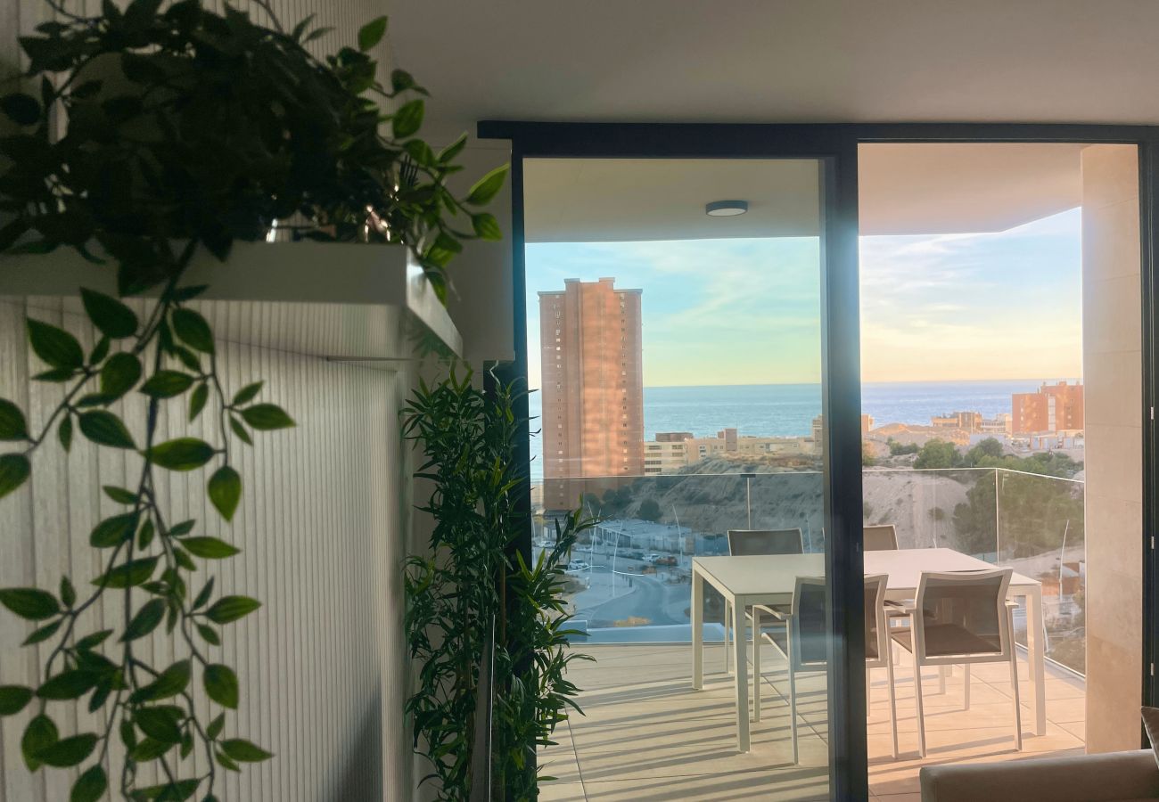 Apartment in Benidorm - SAKURA LUXURY N053