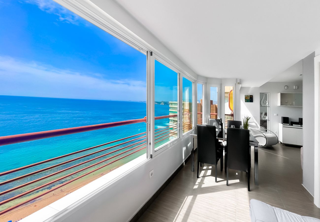 Apartment in Benidorm - Sky 21-floor Frontline Levante Coblanca Apartment (N156)