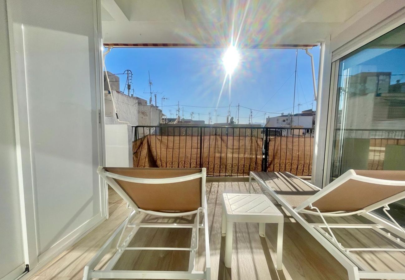 Apartment in Benidorm - Penthouse Apartment Old Town Sunset Terrace (N016)