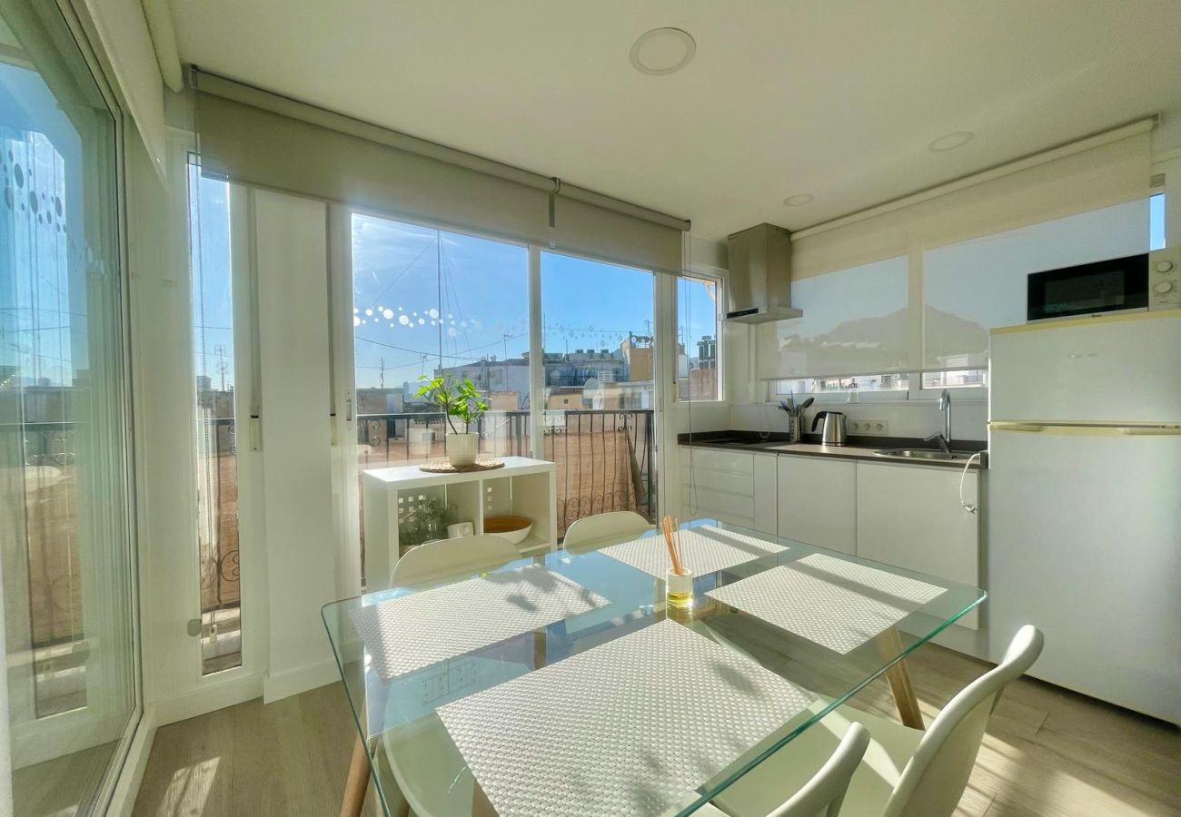 Apartment in Benidorm - Penthouse Apartment Old Town Sunset Terrace (N016)