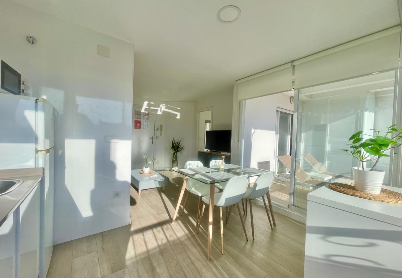 Apartment in Benidorm - Penthouse Apartment Old Town Sunset Terrace (N016)