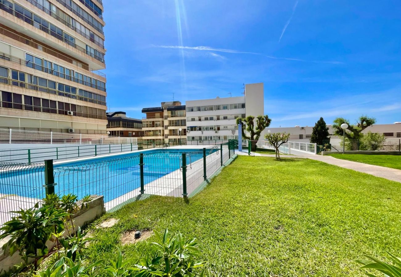 Apartment in Benidorm - PONIENTE BEACH LOS FERNANDOS N126