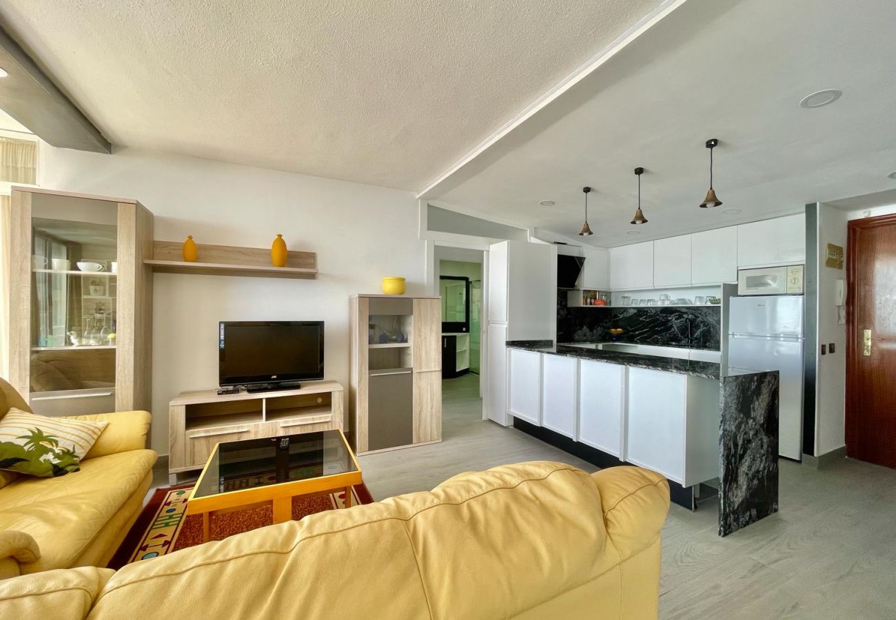 Apartment in Benidorm - PONIENTE BEACH LOS FERNANDOS N126
