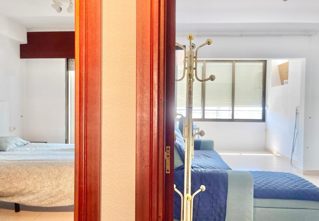 Apartment in Benidorm - Gemelos XII Benidorm Levante Urbanisation (N005)