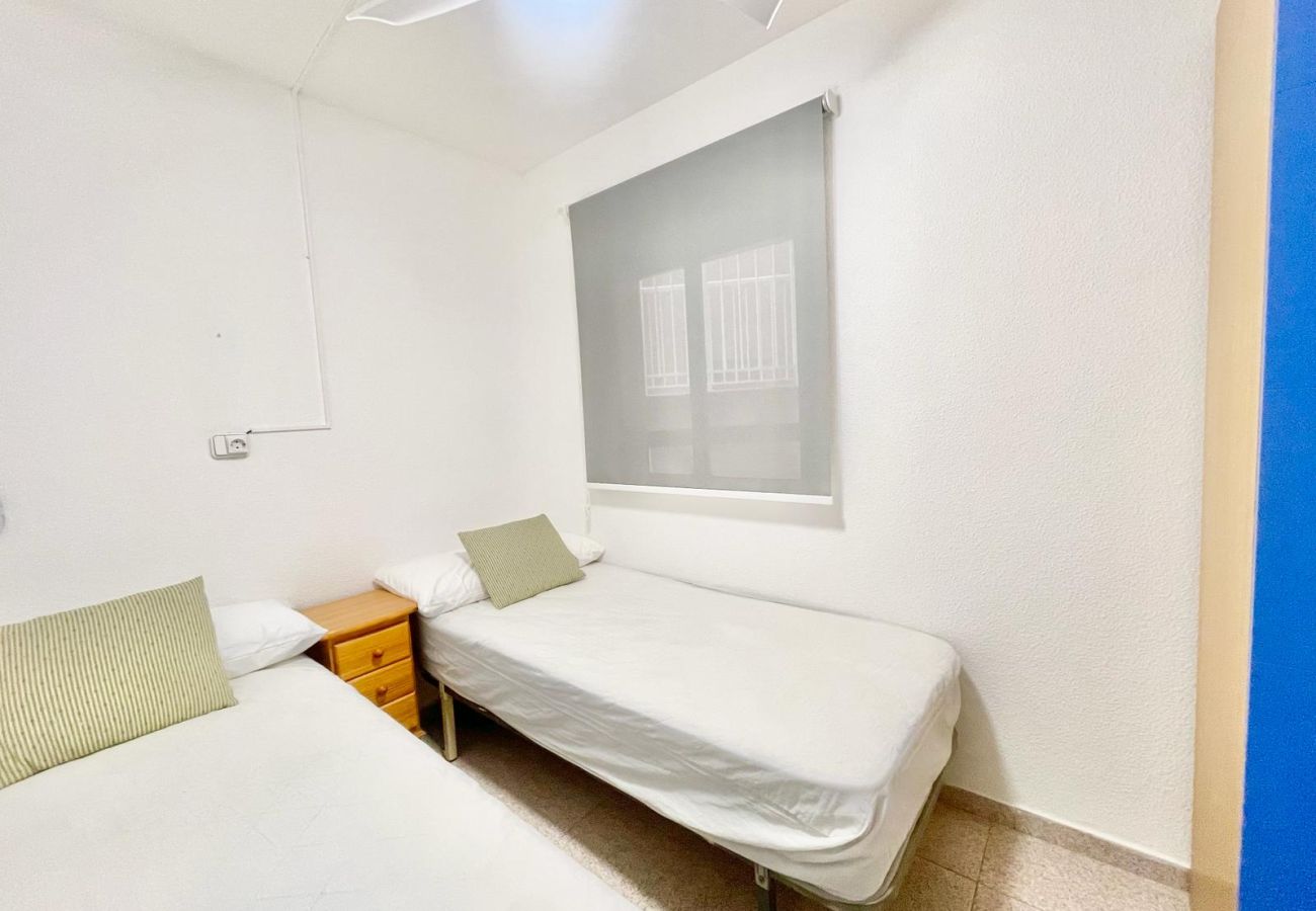 Apartment in Benidorm - REX LEVANTE BEACH AND SUN N007