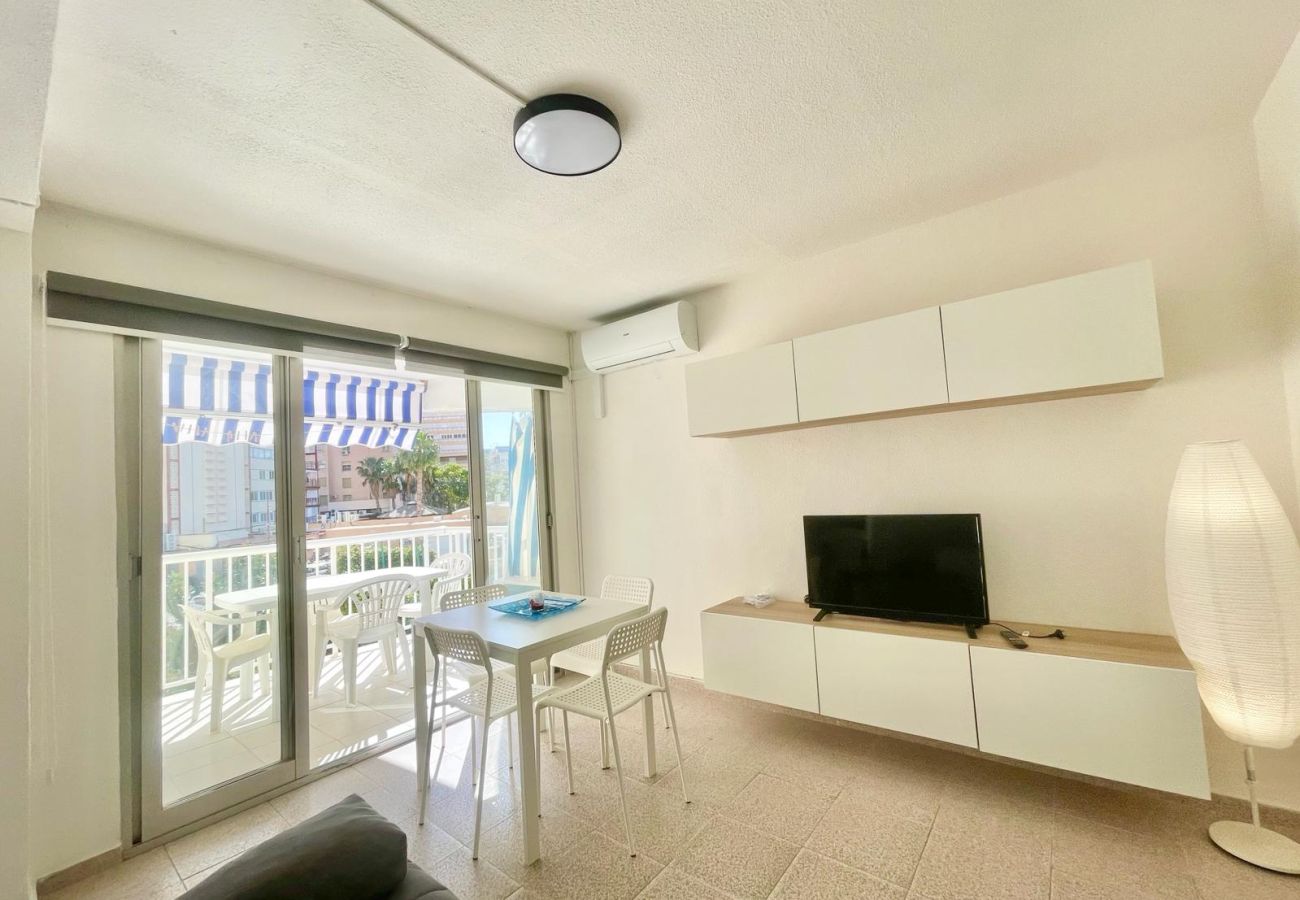 Apartment in Benidorm - REX LEVANTE BEACH AND SUN N007