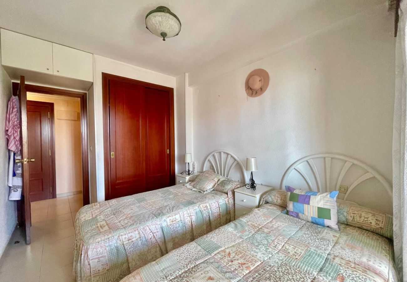 Apartment in Benidorm - Gemelos XII Levante Beach N073