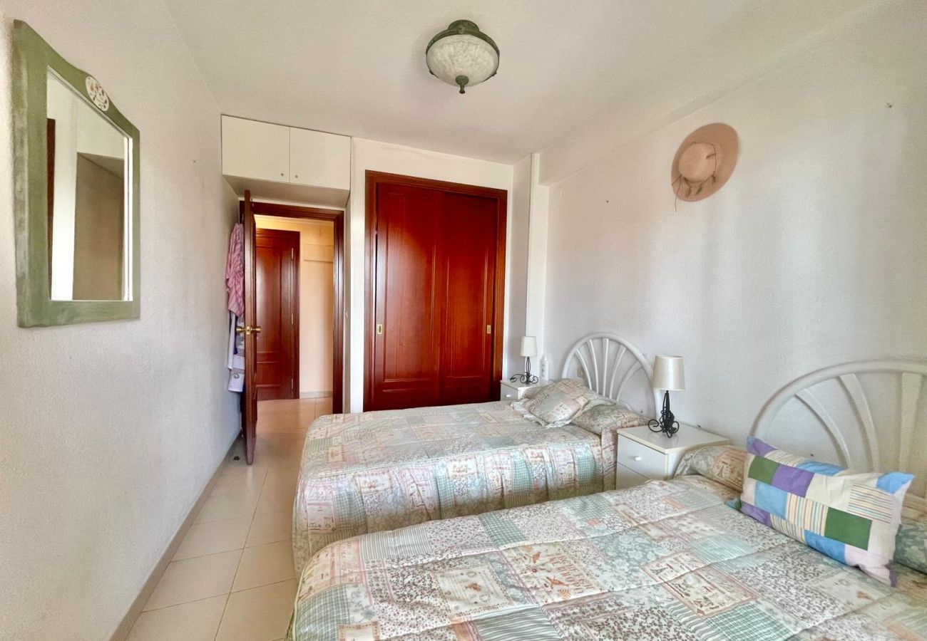 Apartment in Benidorm - Gemelos XII Levante Beach N073