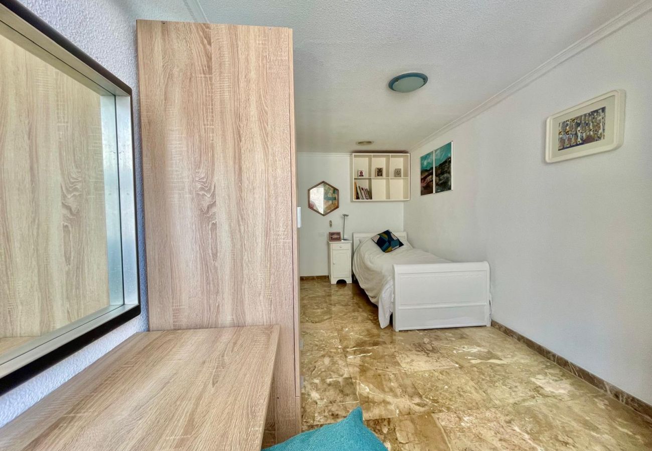 House in Benidorm - PALOMA CASA (N066)