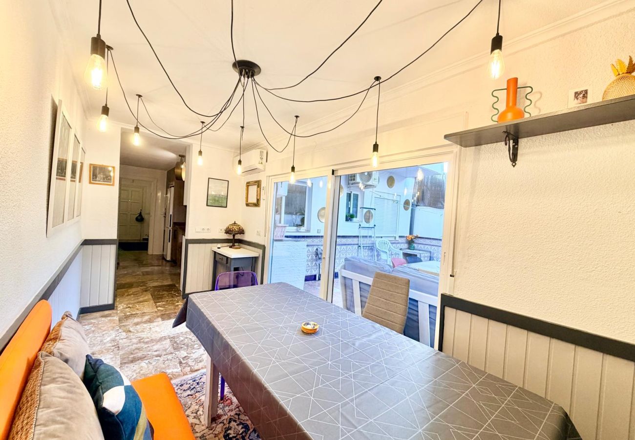 House in Benidorm - PALOMA CASA (N066)