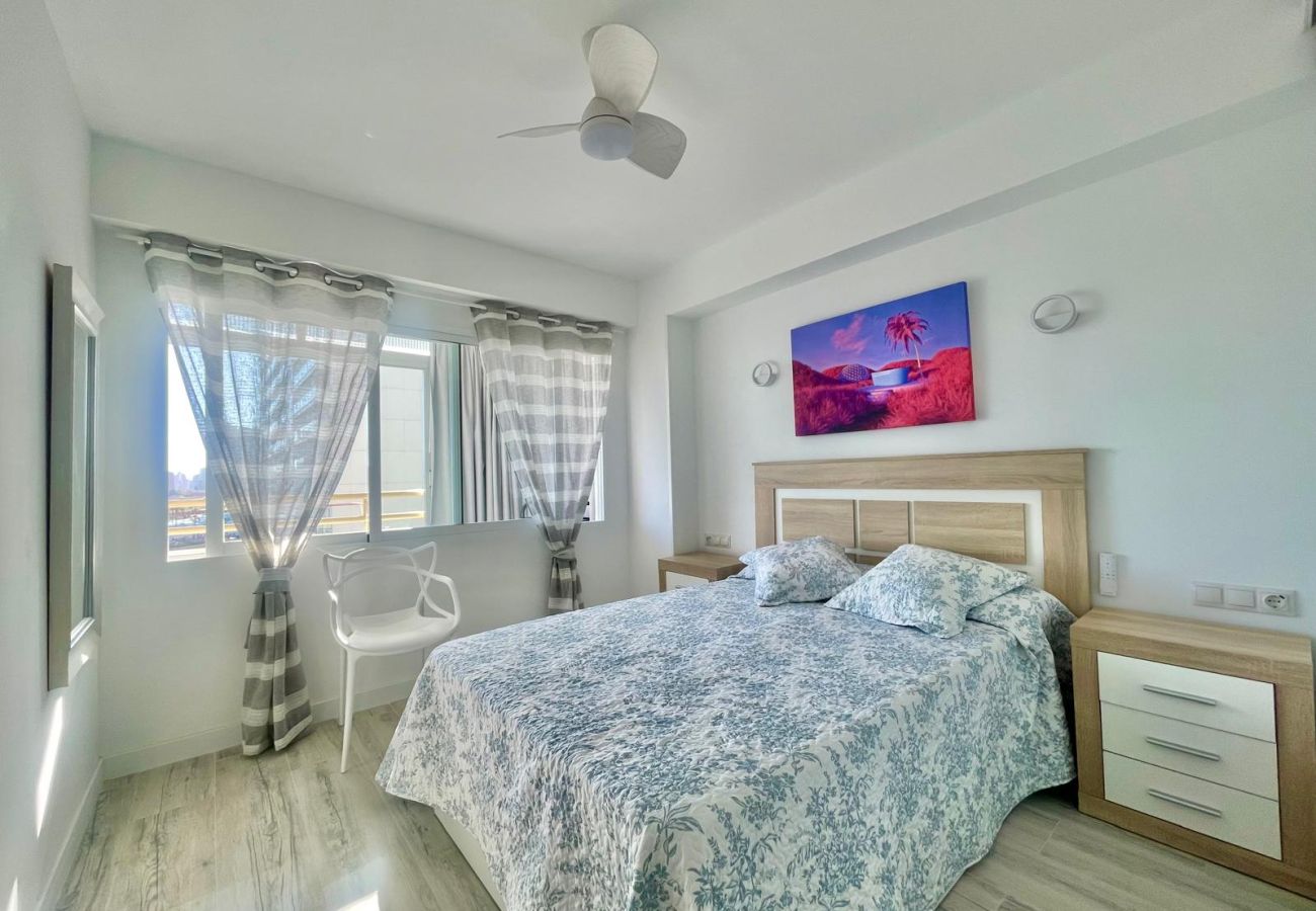 Apartment in Benidorm - PINTOR SOROLLA PONIENTE BEACH N160