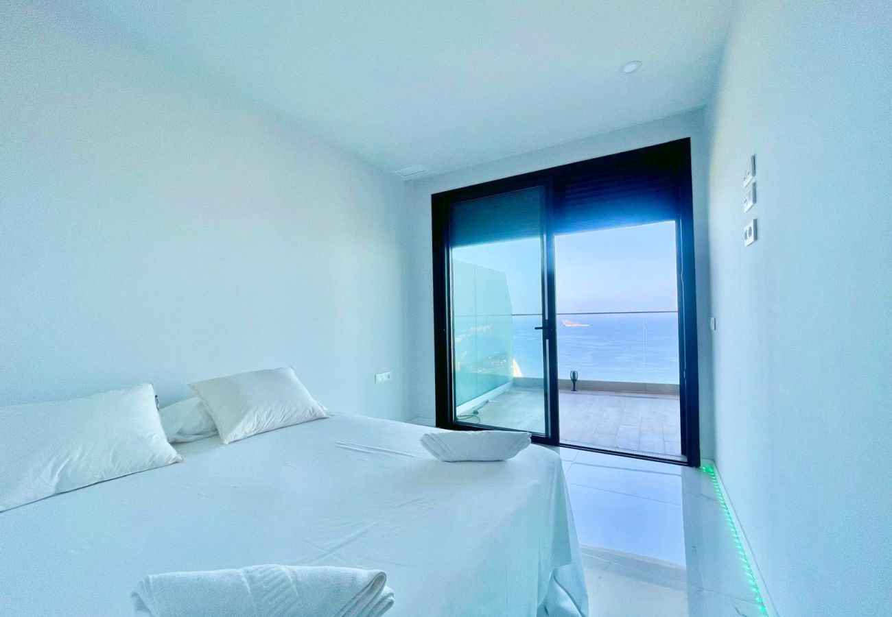 Apartment in Benidorm - BENIDORM BEACH URBANISATION PONIENTE BENIDORM (N153)