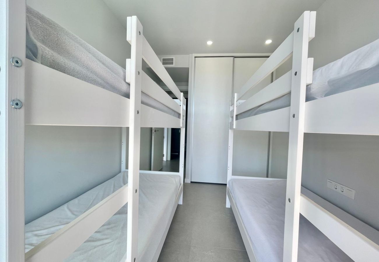 Apartment in Benidorm - LUXURY BENIDORM BEACH PONIENTE N107